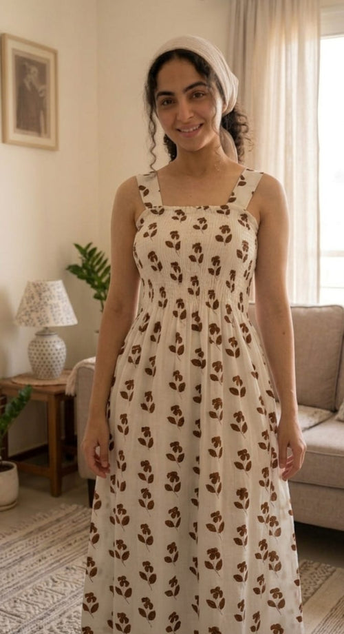 Robe décolletée